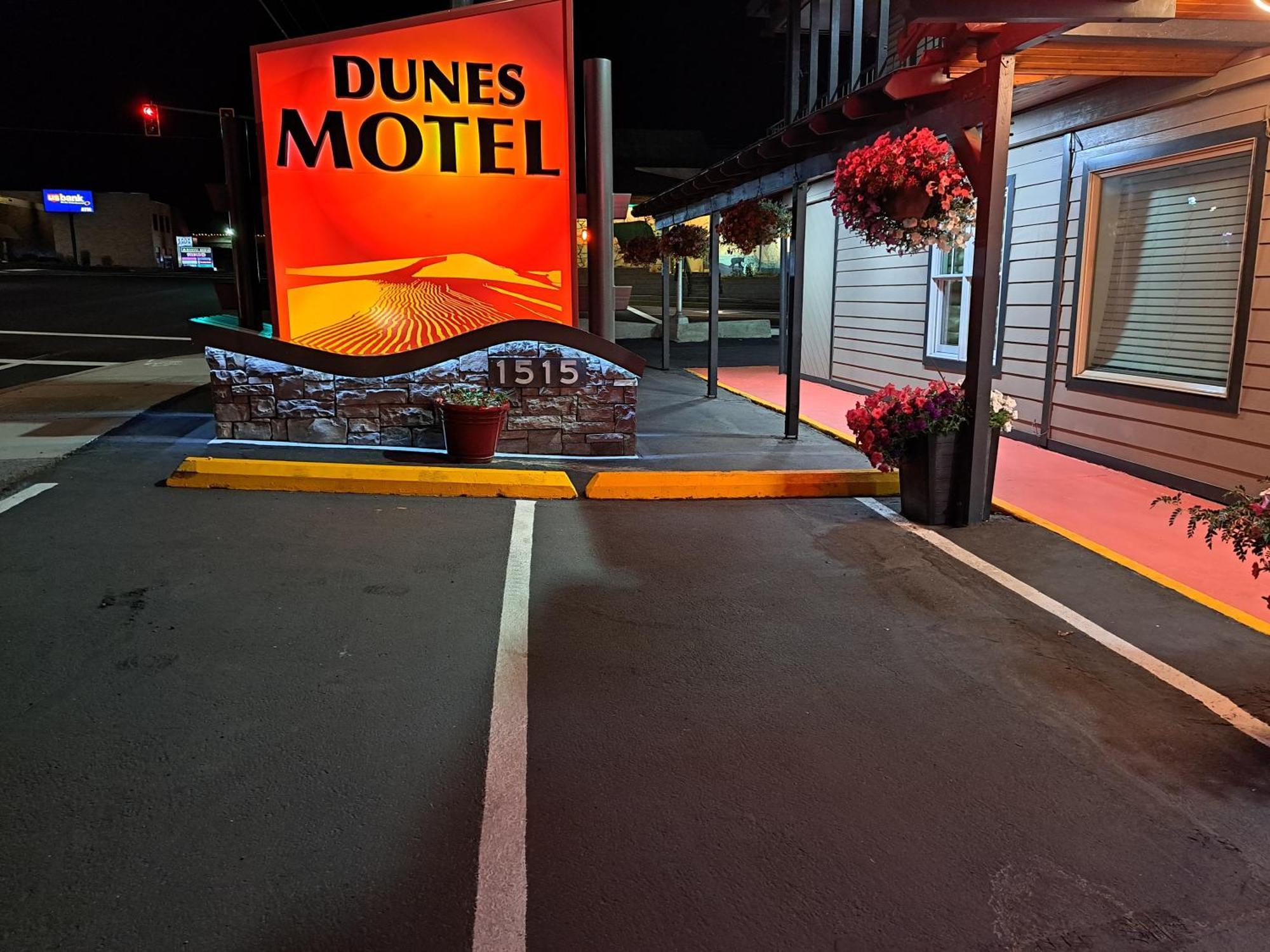 Dunes Motel - Bend Exterior foto